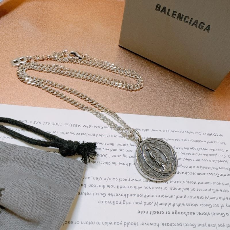 Ba1en*iaga necklaces
